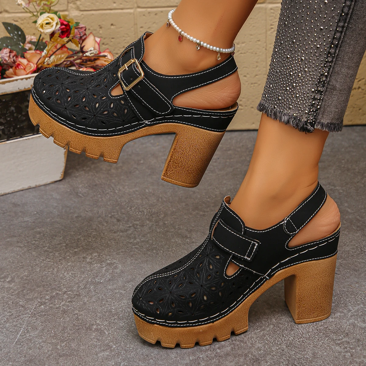 Женские босоножки большого раз – обзор и цена Casual Sandal Leather